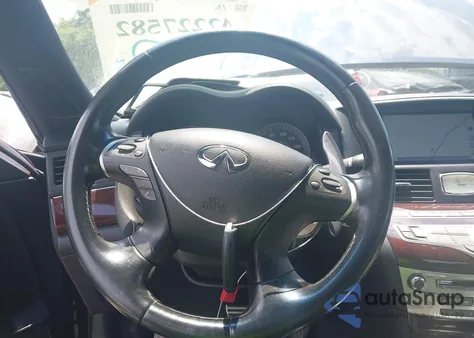 2016 Infiniti Q70 3.7 z USA, uszkodzony, nr VIN JN1BY1AP0GM221350